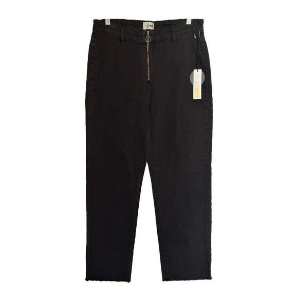 Amuse Society Skyline Jeans 30 NWT Black High Rise Straight Leg Zip Frayed Hem - Picture 2 of 10